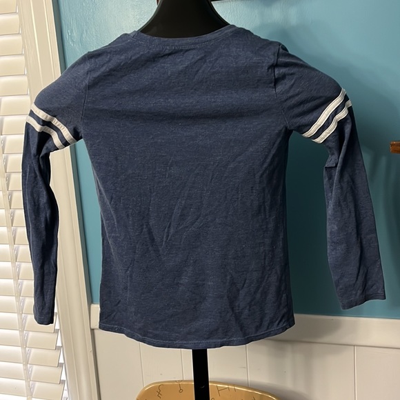 University of Kentucky long sleeve tshirt, blue/denim, white, Wild Cat - Picture 3 of 4